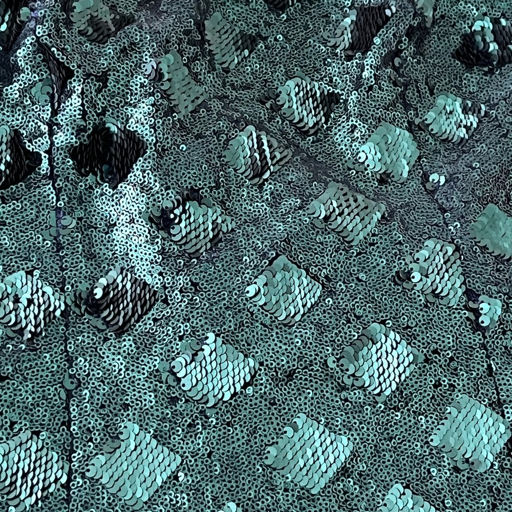 Zara Emerald Green Sequinned Tube Top with Diamond Pattern - Picture 8 of 11